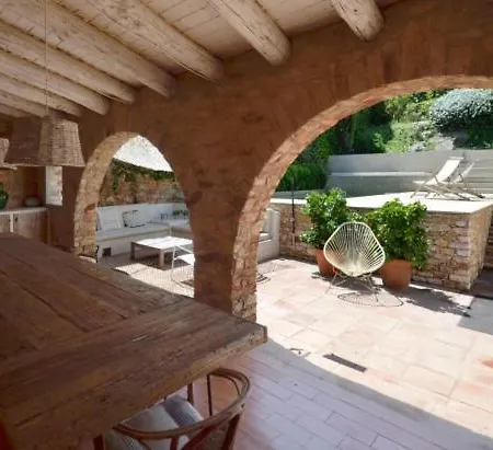 Sleeps 10 Pool Wifi